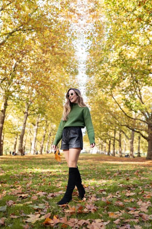 View Green Park London Autumn Foliage Tourism Photography - Bruna Alves Photography Portfolio Professional Green Park London Autumn Foliage Tourism Photography by Bruna Alves